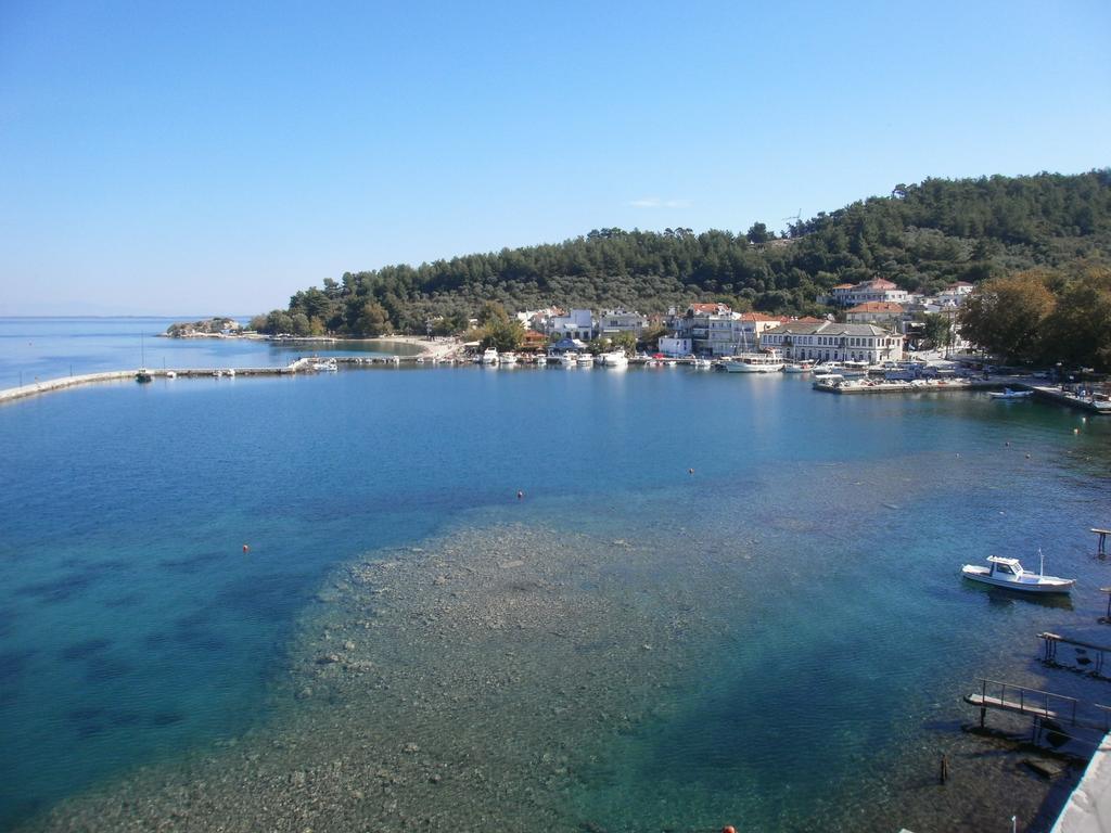 Hotel Dionyssos Limenas  Zewnętrze zdjęcie