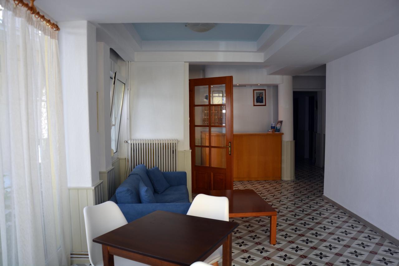 Hotel Dionyssos Limenas  Zewnętrze zdjęcie